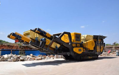 Tracked mobile crusher  